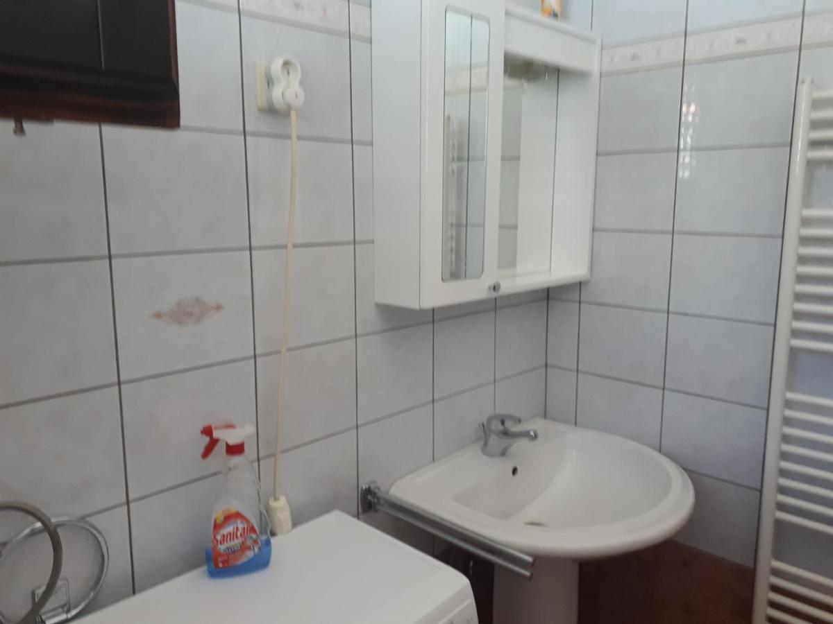 Apartman Emilio Baska Voda Exterior photo