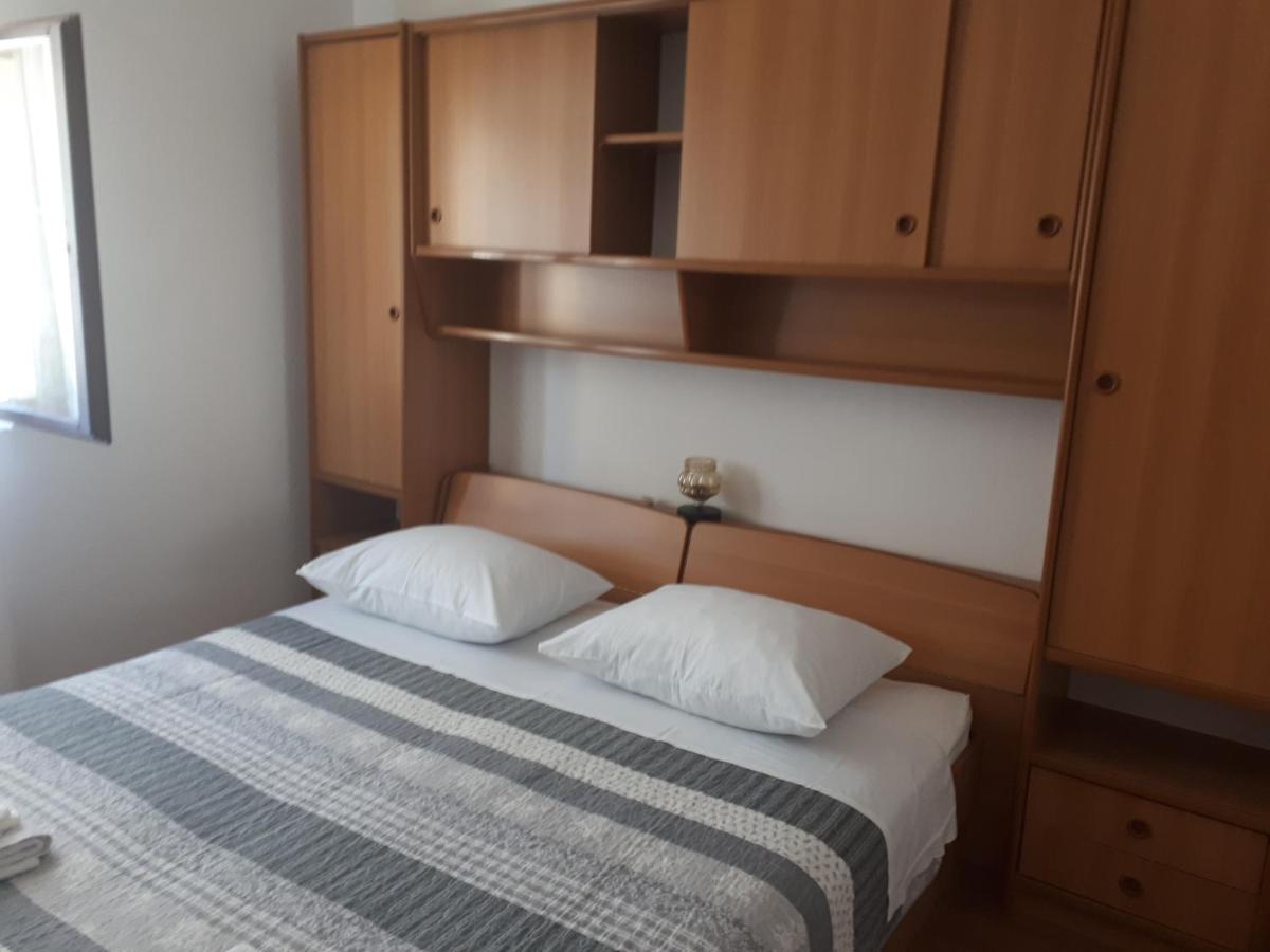 Apartman Emilio Baska Voda Exterior photo